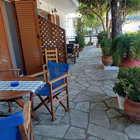 Studios And Apartments Meri نيو كليما المظهر الخارجي الصورة