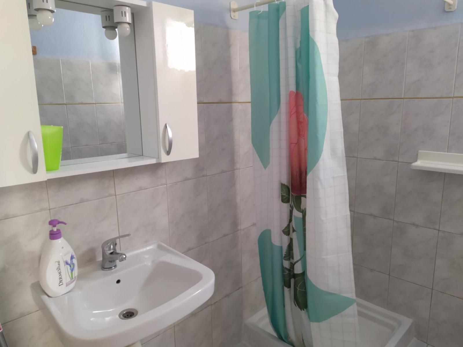 Studios And Apartments Meri نيو كليما المظهر الخارجي الصورة
