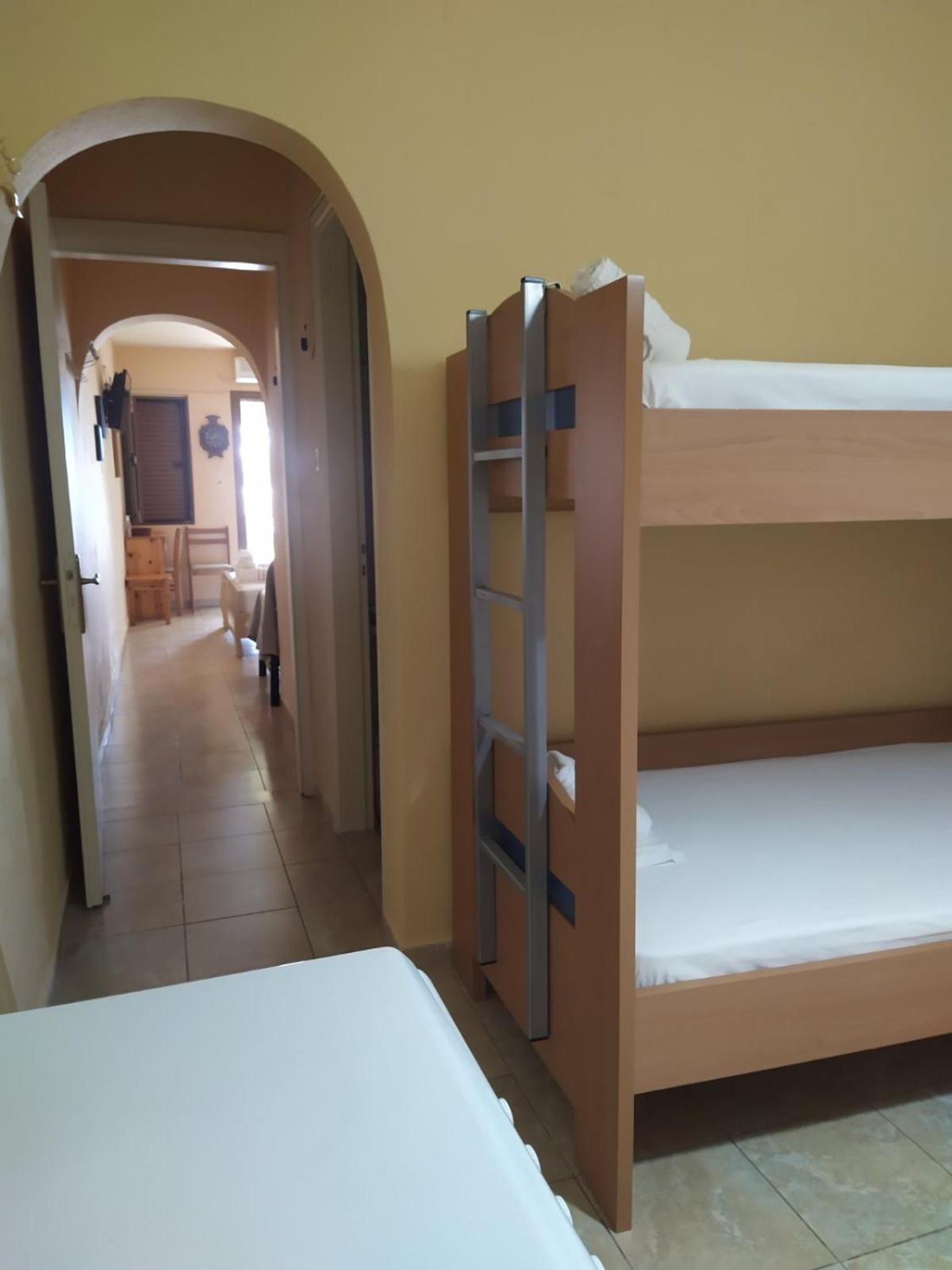 Studios And Apartments Meri نيو كليما المظهر الخارجي الصورة