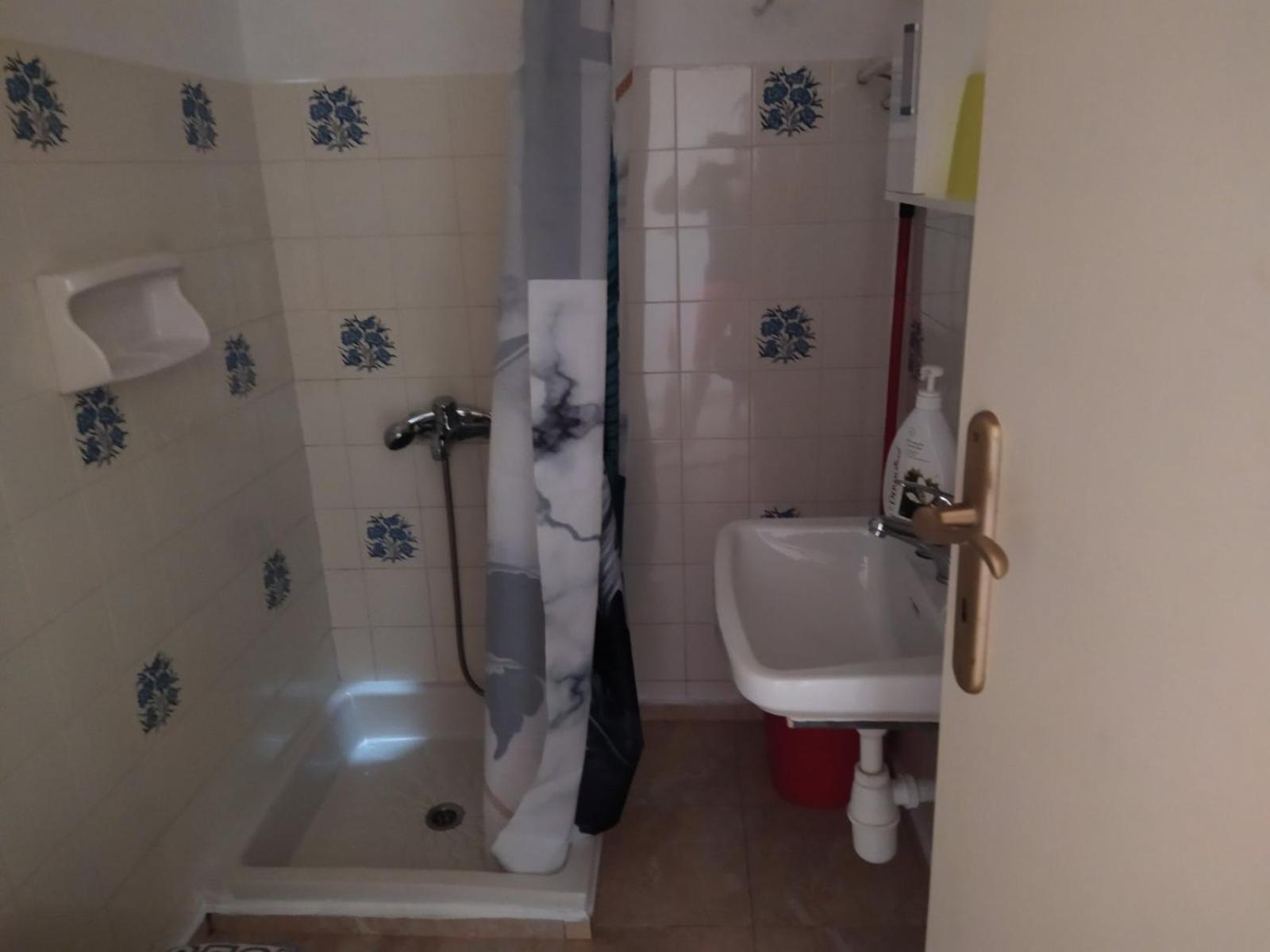 Studios And Apartments Meri نيو كليما المظهر الخارجي الصورة